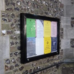 Wallmounting metal information notice board